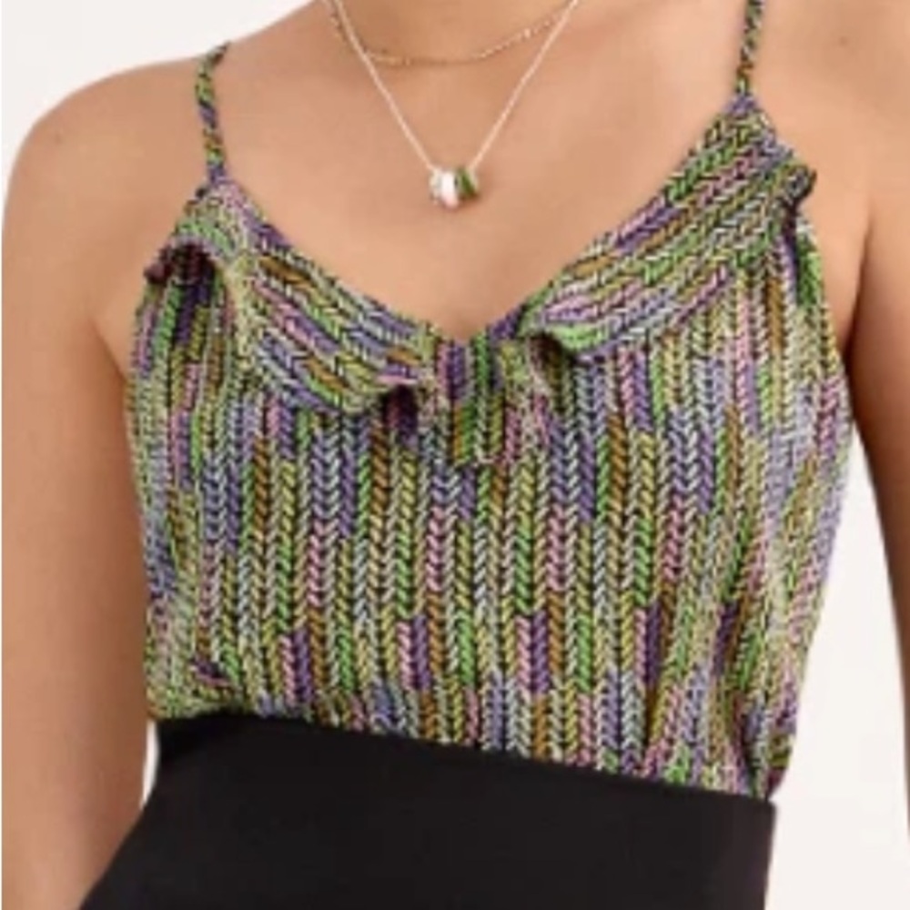 CAbi NWOT Together Top Tank - SPRING 2025 - #6735 - Picture 3 of 9